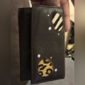 Woman’s wallet